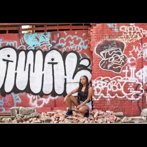 Meet your Posher, Terra